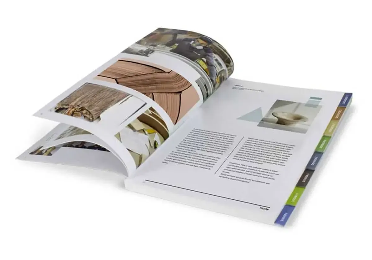 lart du papier a lere numerique pourquoi la brochure reste le pilier de la communication dentreprise et du monde culturel 1